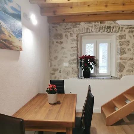 Runjini Dvori Apartament *