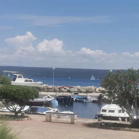 Runjini Dvori Kukljica
